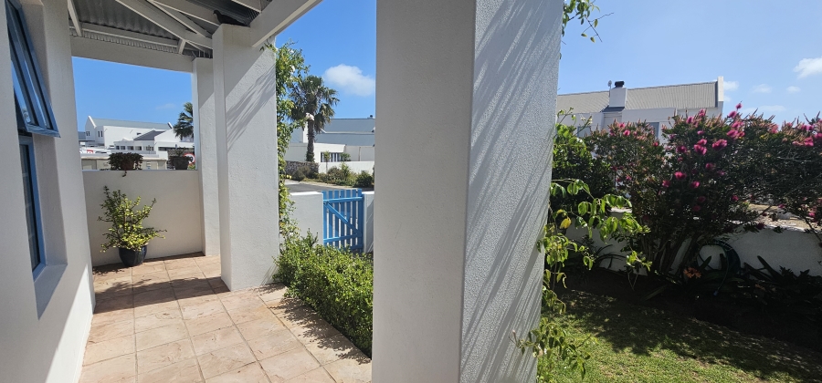 3 Bedroom Property for Sale in Blue Lagoon Western Cape